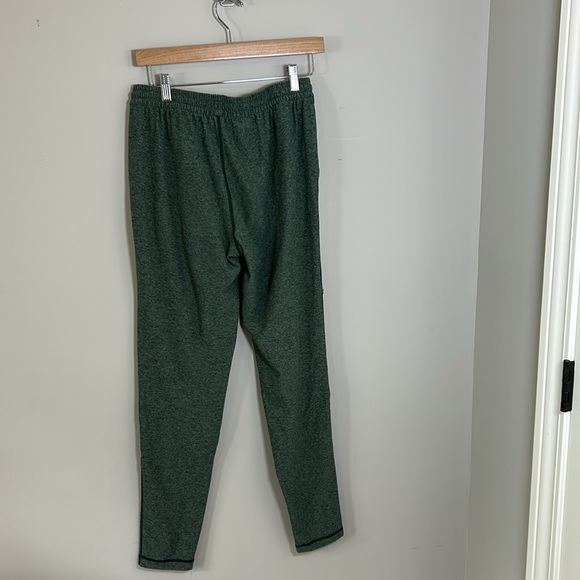 Outdoor Voices CloudKnit Sweatpant Mid Rise Pockets Green Travel Sz M - Picture 5 of 11